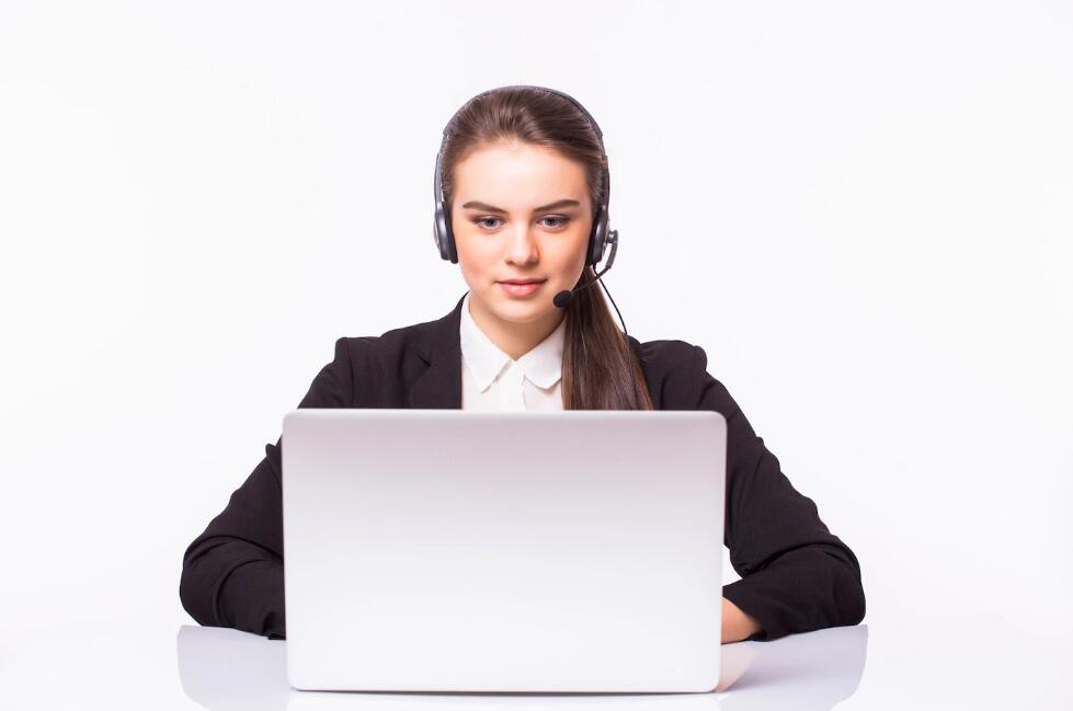 数字化转型：政府服务热线软件在提升公共服务质量中的作用