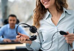 引领未来：保险呼叫中心的数字化转型