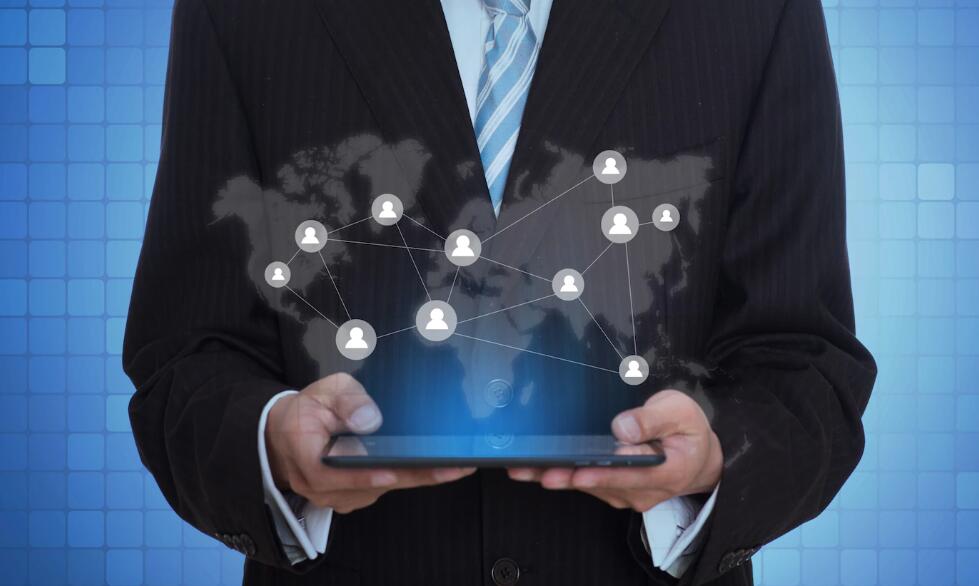 自建呼叫中心的成本分析：了解价格与投资回报