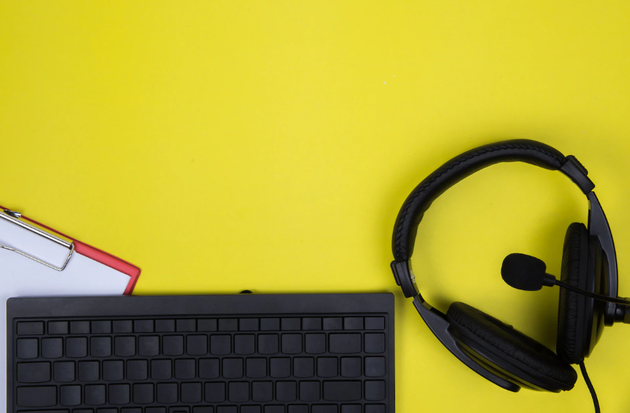 人工智能在呼叫中心录音系统中的前沿应用：自动质检与话术优化