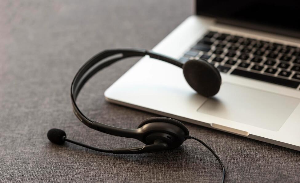 语音智能质检系统的训练数据如何收集和处理？